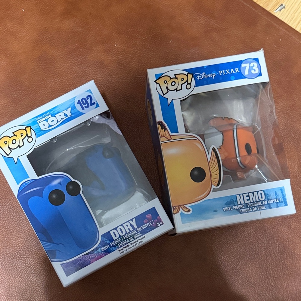 Pop funko finding dory/nemo